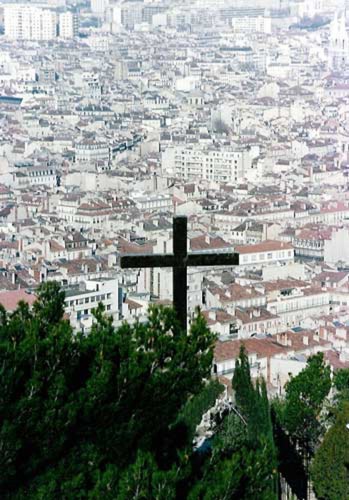 Cross above Marseille